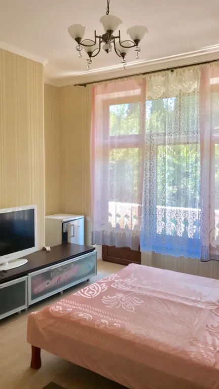 Квартира Номер Делюкс с балконом и красивым видом в гостевом доме у моря — аренда посуточно в Кореиз