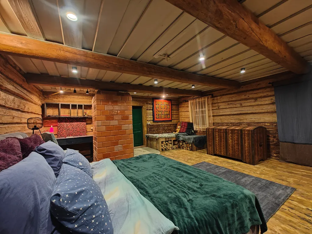 "Кот и Печка", синий дом, красота, тишина и ты