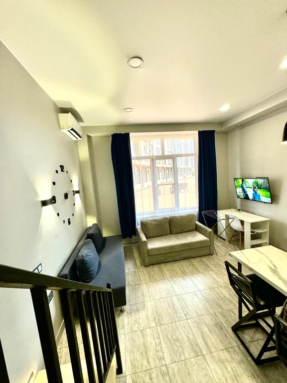 Квартира Стильная и молодежная квартира студия у моря — Сириус