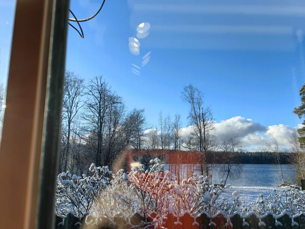 Шале и баня на 1 линии озера Красное, 2 километра от Финского залива, Пески