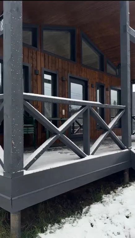 Дом с чаном