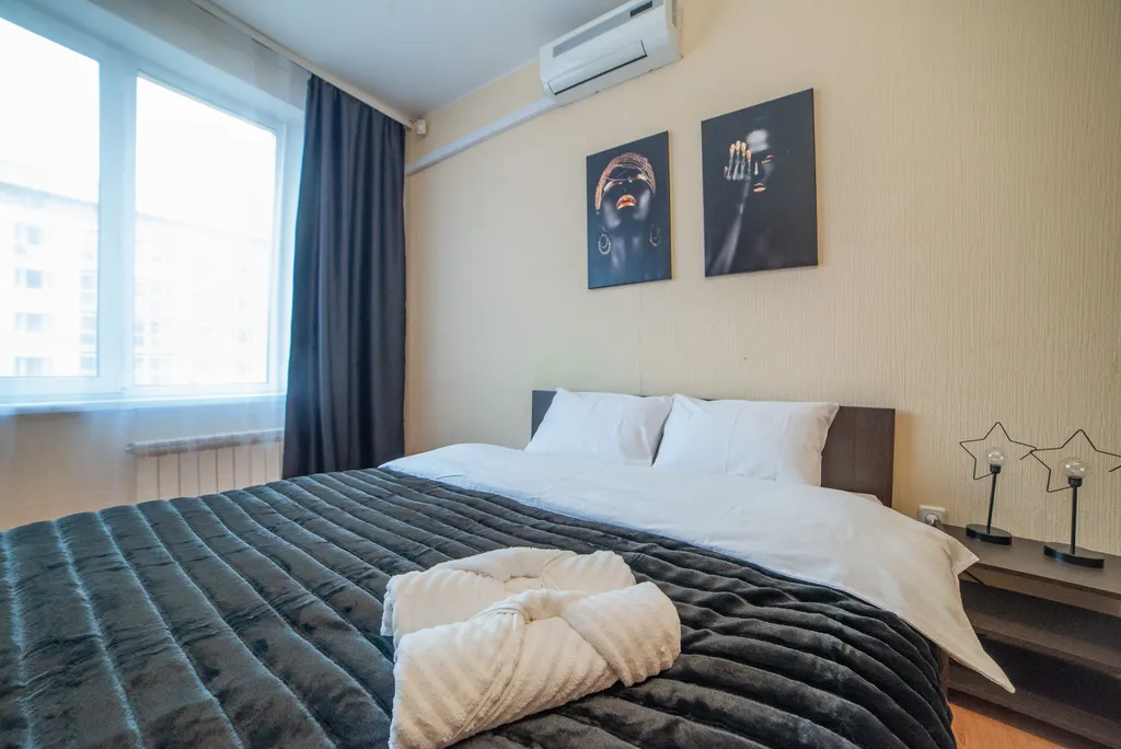 Три шоколада