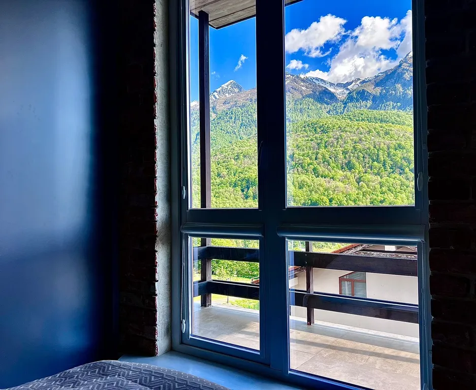 Апартамент Loft с видом на горы
