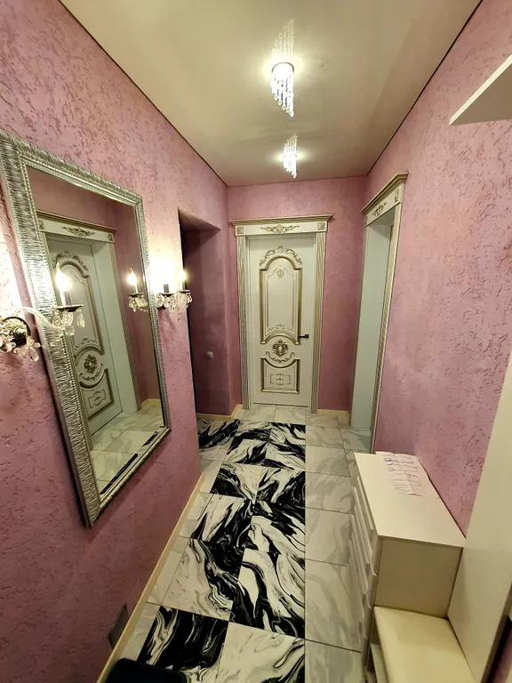 Великолепная трешка рядом с парком