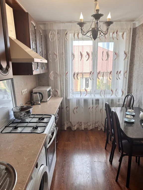 Трехкомнатная квартира в центре