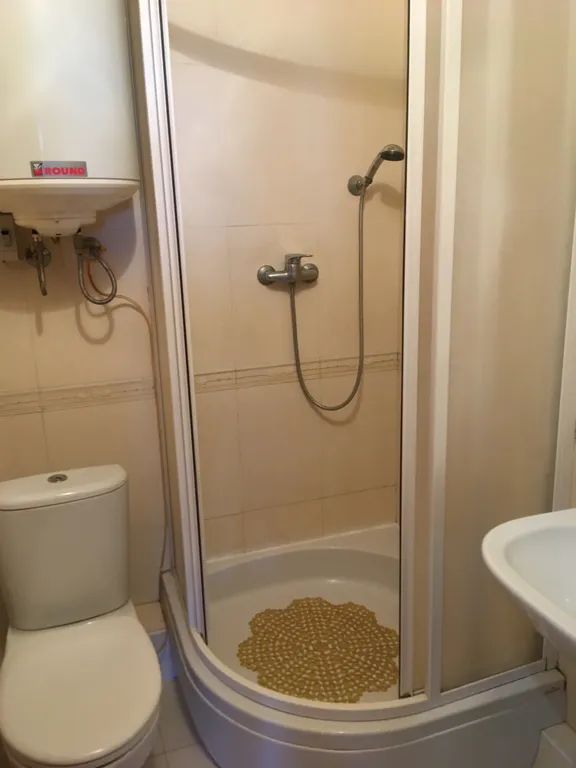 Квартира Квартира в Судаке у входа на Кипарисовую Аллею — Судак