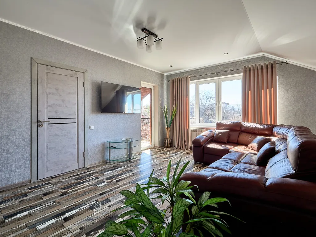 Коттедж Новый дом 2023 года с мангальной зоной и парковкой — Кисловодск