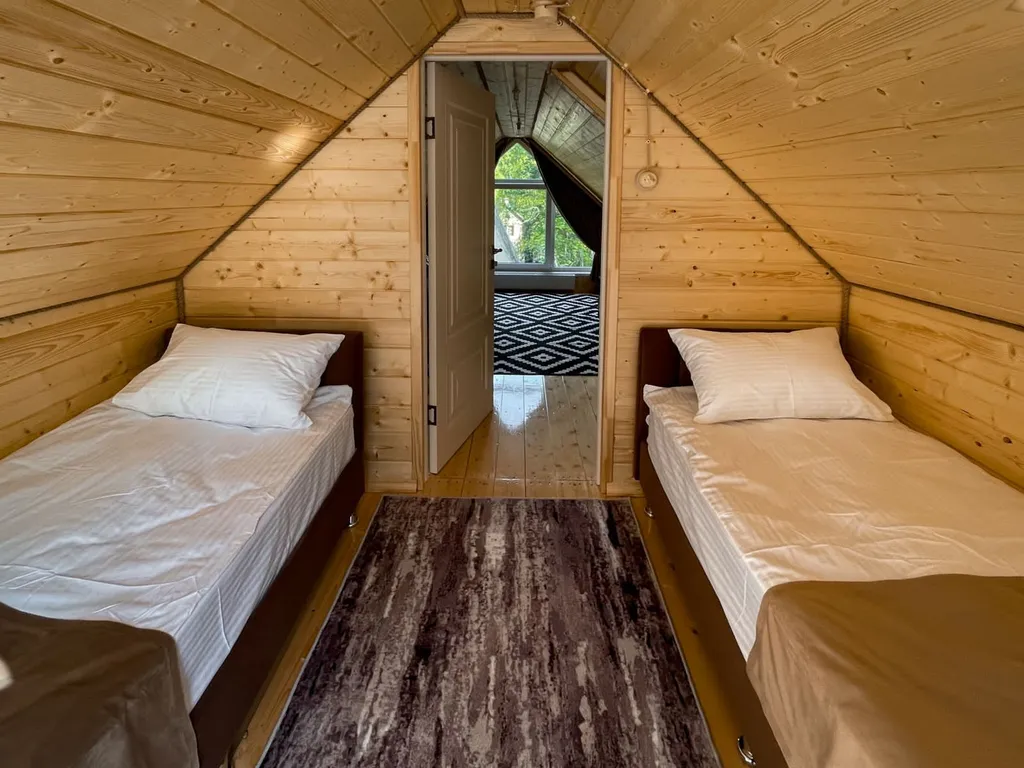 Коттедж посреди заповедного леса вблизи Эльбруса