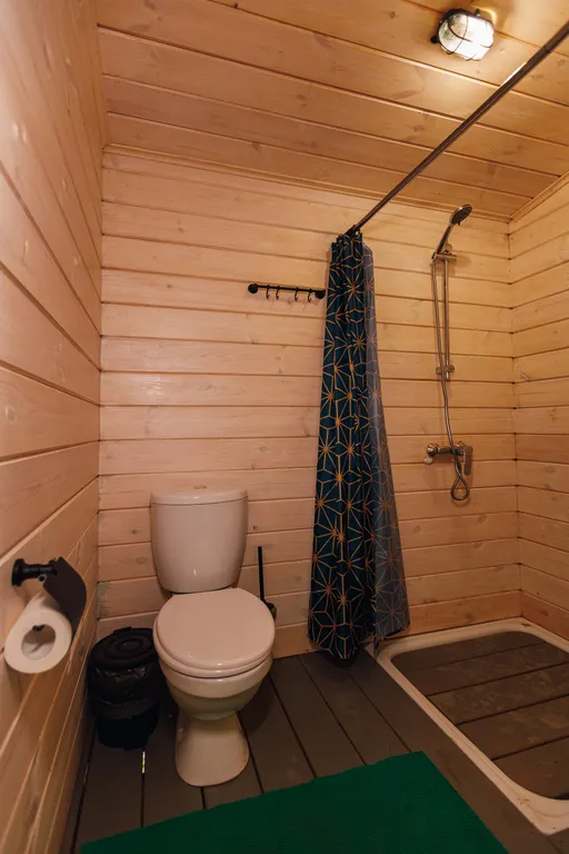 Палатка лесной домик на базе отдыха Белка