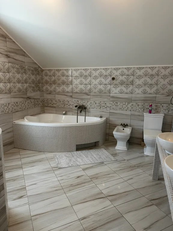 Домик в сосновом бору