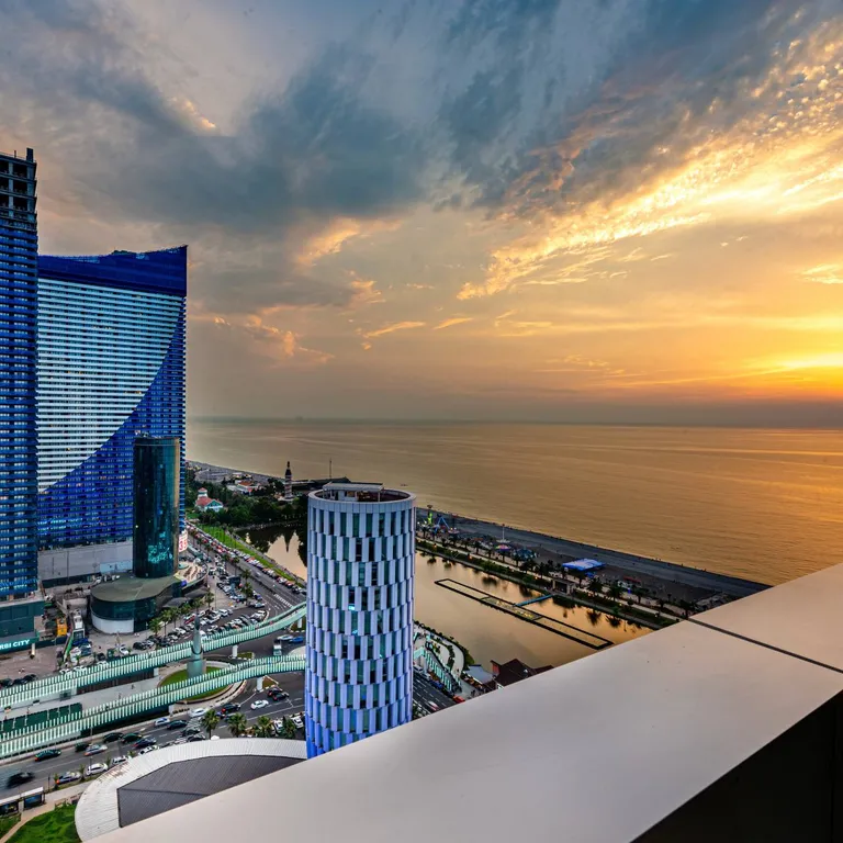 Квартира Квартира Студия делюкс в Marriott с видом на море и закат — Батуми