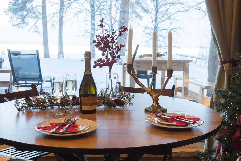 Коттедж из сосны Кело с видом на озеро