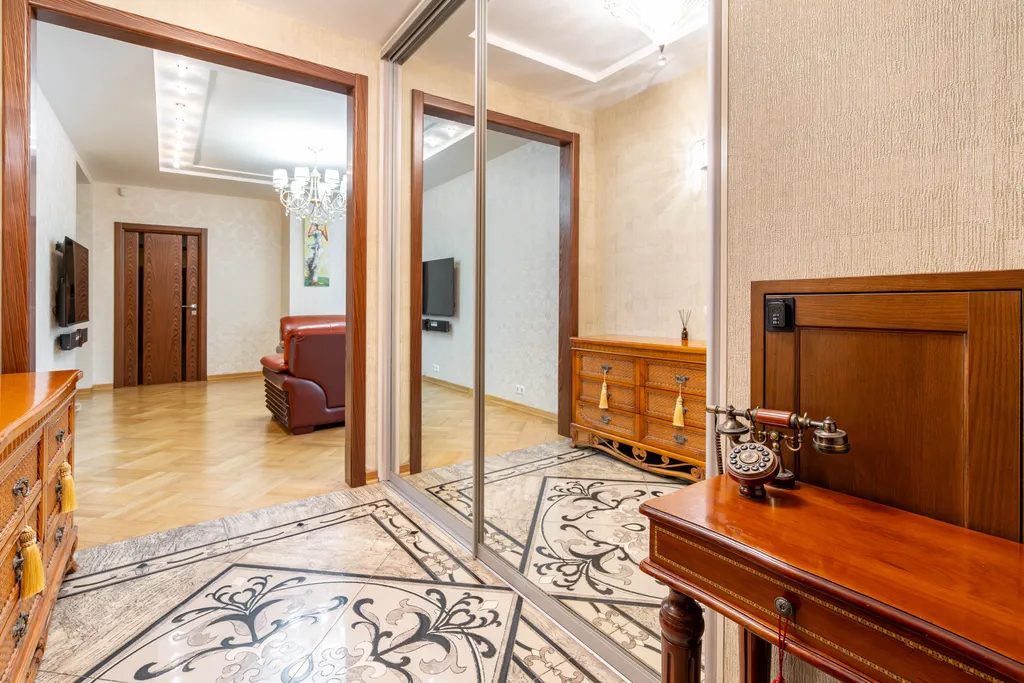 Квартира Роскошная 4-комнатная квартира — Санкт-Петербург