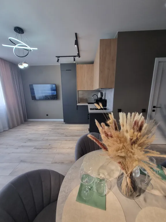 Уютная квартира с дизайнерским ремонтом на Октябрьский 30Б