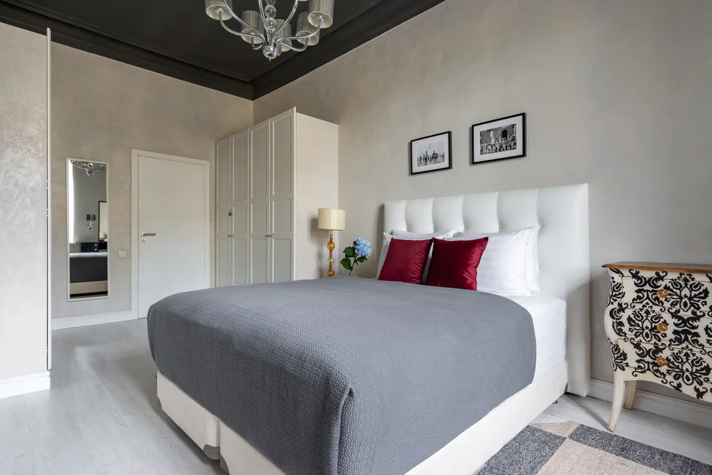 Изящная квартира у Исаакиевского собора