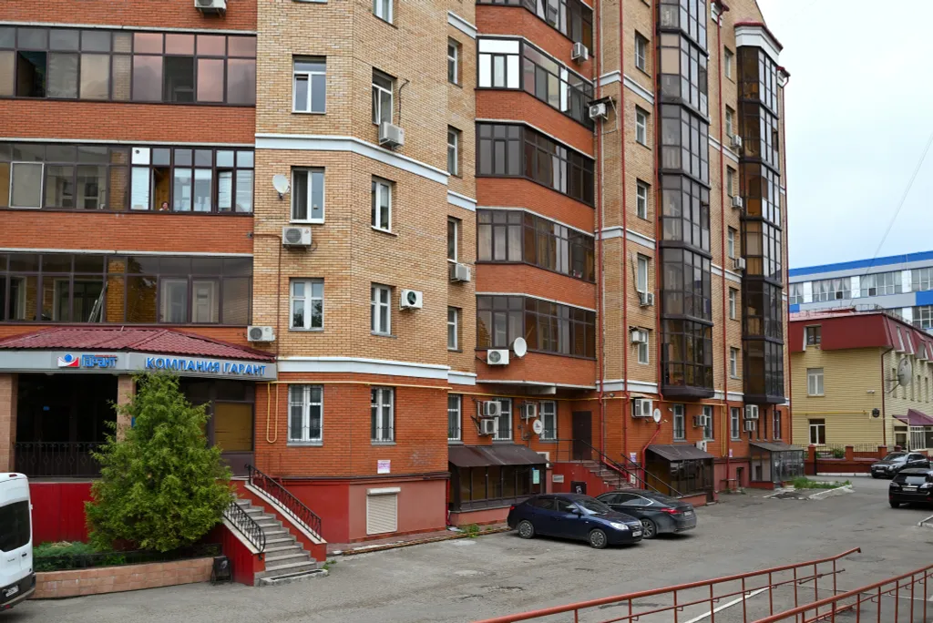 Квартира Просторные 2-х комнатные апартаменты в центре Казани — Казань