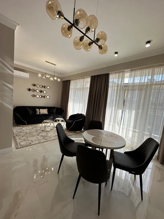 Красивые апартаменты на 1-й береговой линии