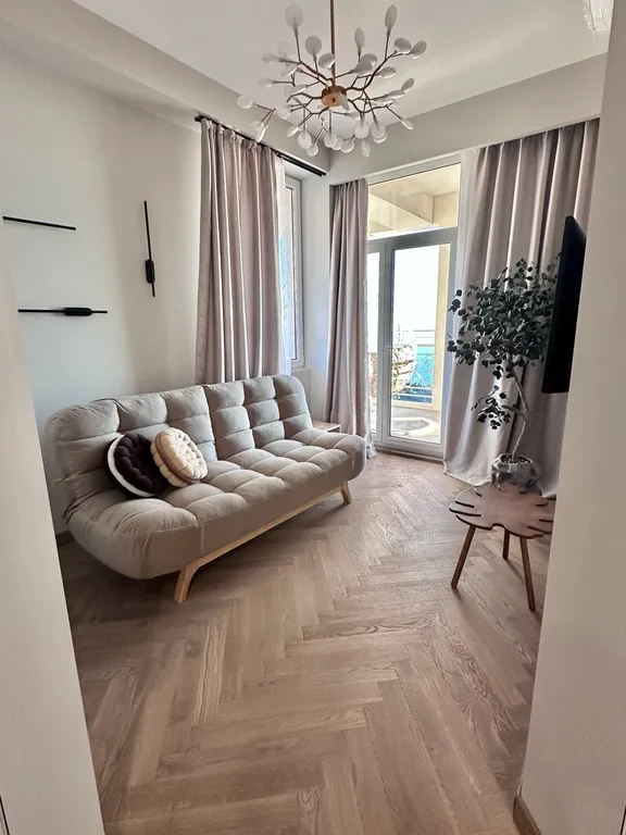 Уютная квартира с тремя спальнями с видом на море