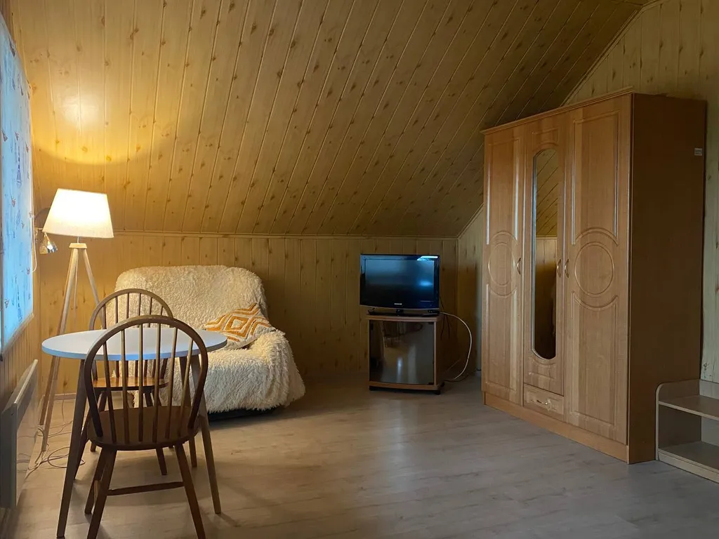 Уютный номер с видом на горы