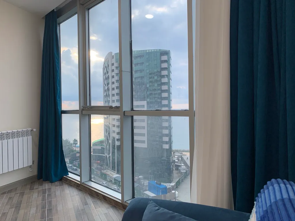 Прекрасная видовая квартира — аренда посуточно в Батуми