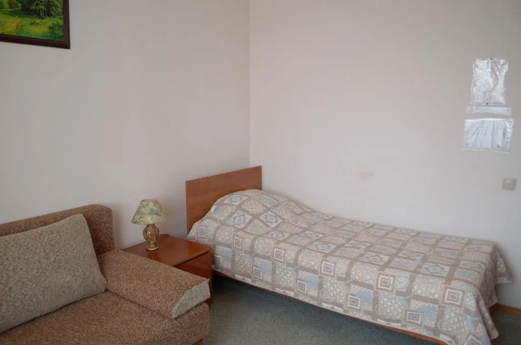 Квартира Комната — аренда посуточно в Альметьевск