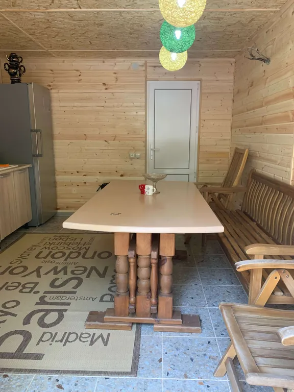 Дом с русской баней, банным чаном, бассейном