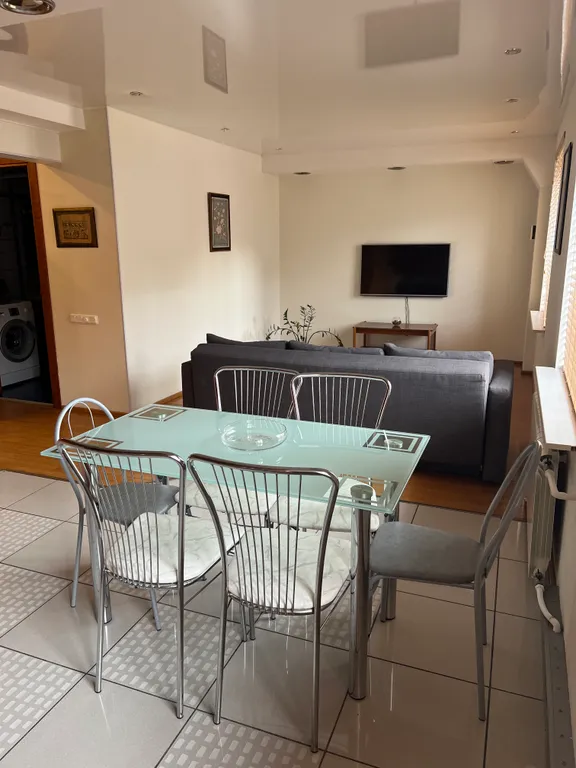 Просторная квартира в центре в 10 минутах до старого города