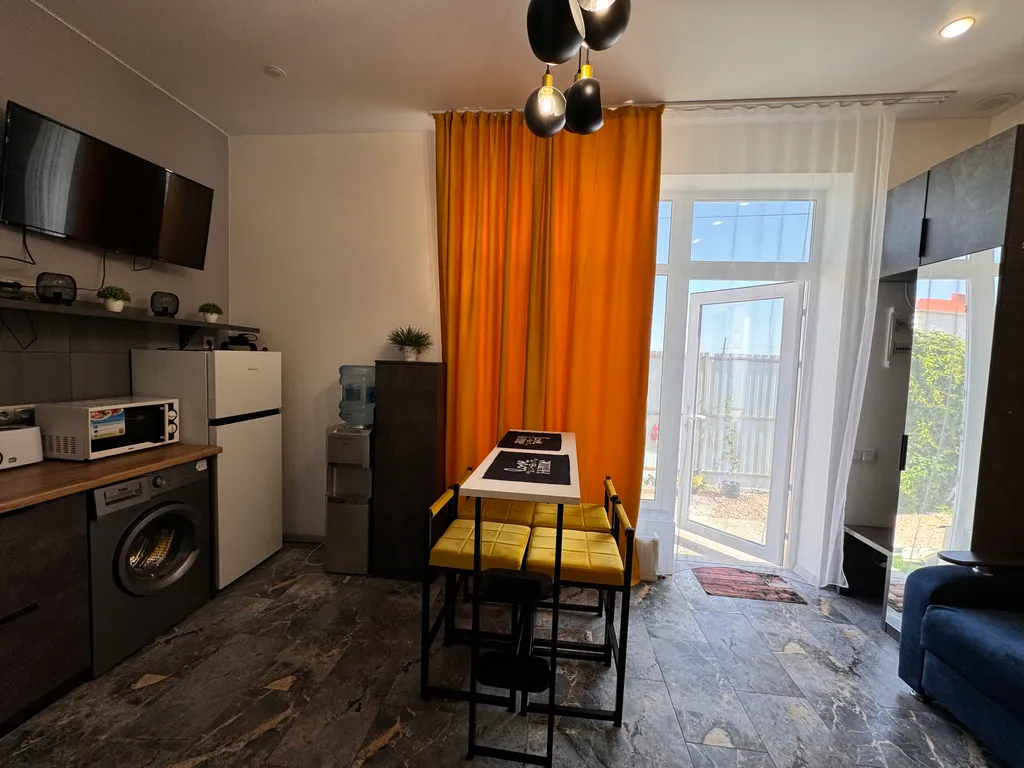 Коттедж Коттедж Студия с отдельной зоной барбекю, в 5 минутах до моря, парковкой автомобиля — Севастополь