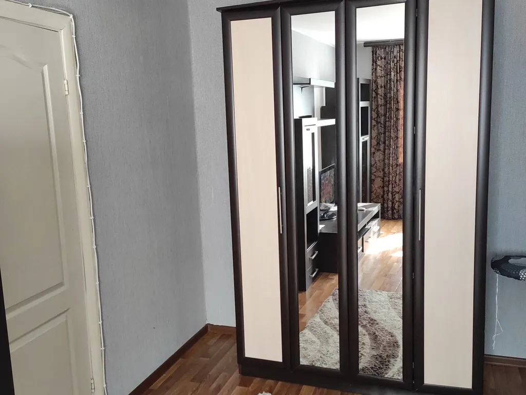 1-комнатная квартира с хорошим ремонтом, чистая