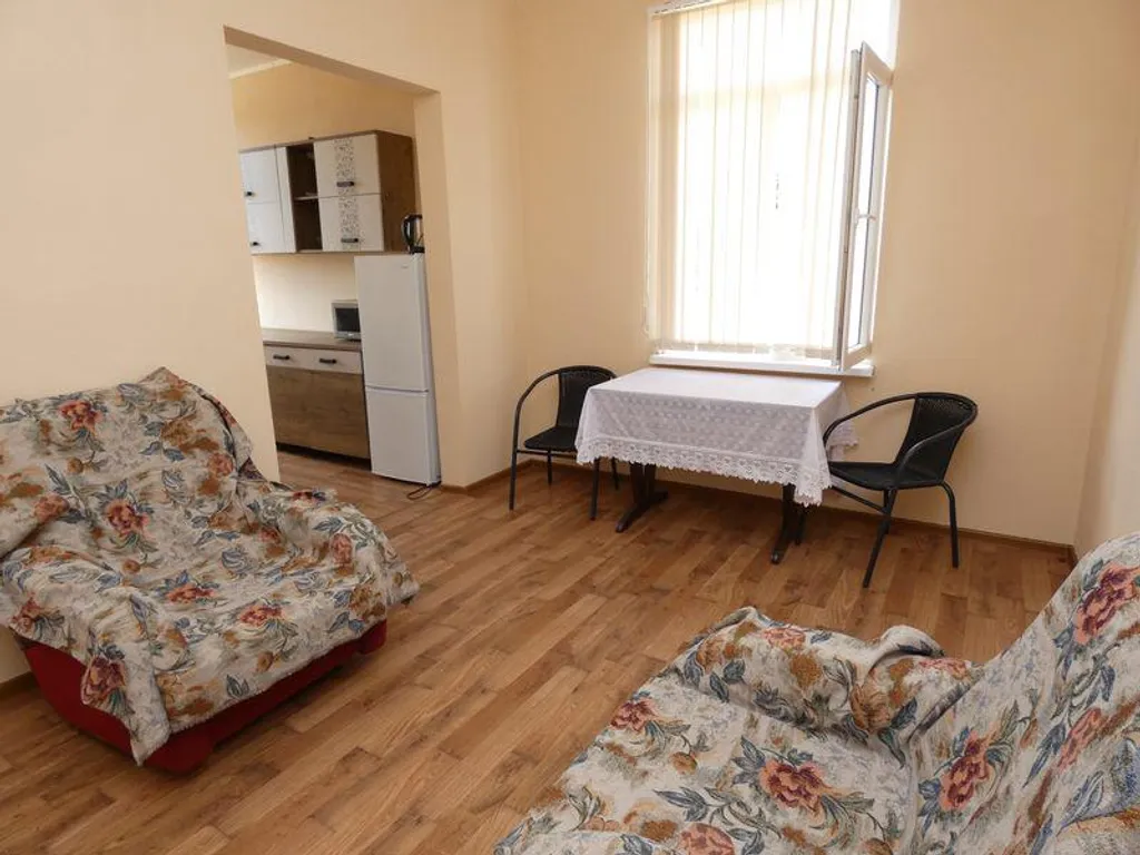 Просторный дом у моря