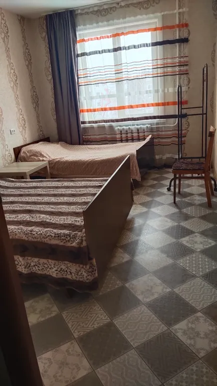 Чистая, ухоженная двухкомнатная квартира в центре города