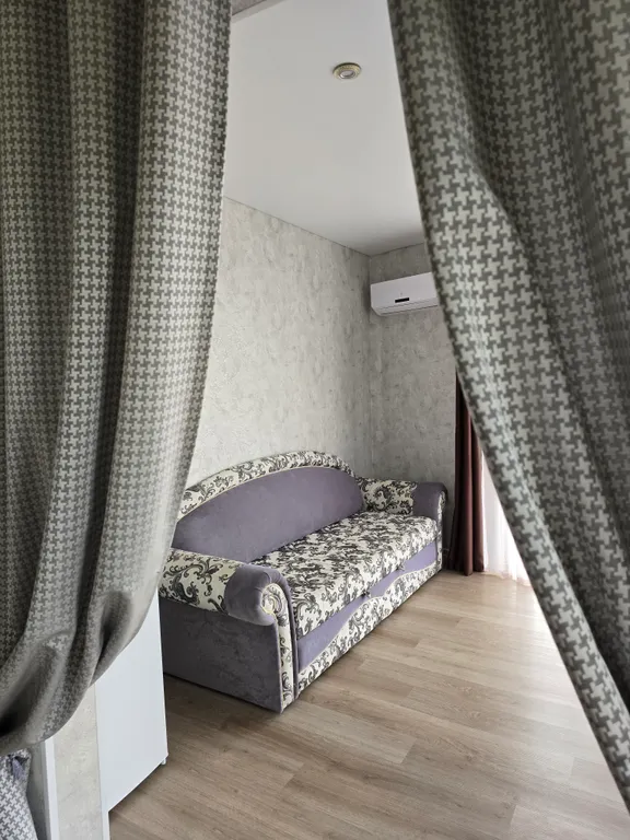 Дом-коттедж на берегу моря Изумрудный берег