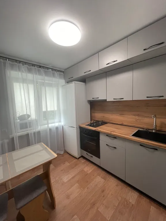 Комфортная 2-х комнатная квартира в центре города — аренда посуточно в Миасс