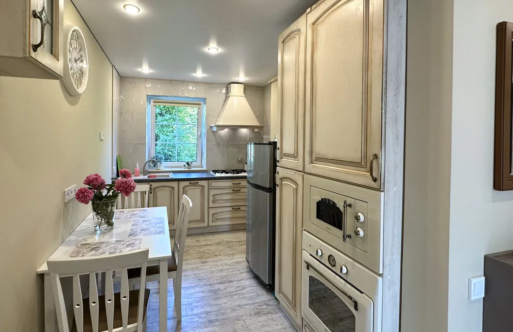 Уютная двухкомнатная квартира в историческом центре — аренда посуточно в Калининград