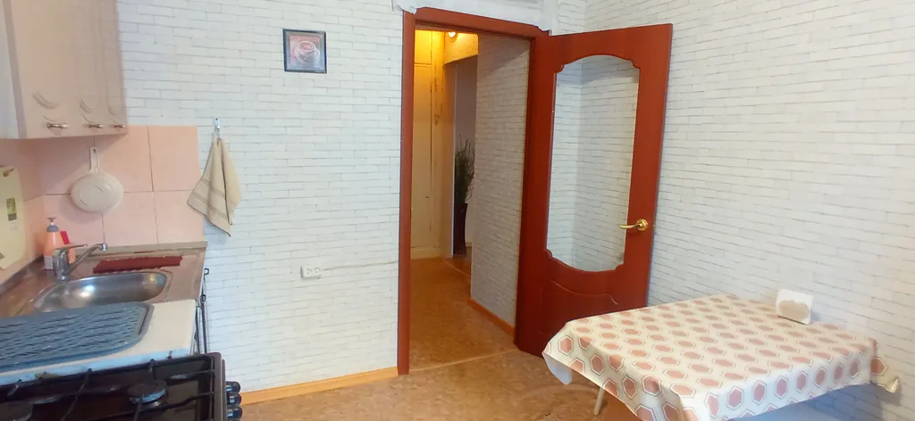 Вместительная квартира  рядом с басееном.