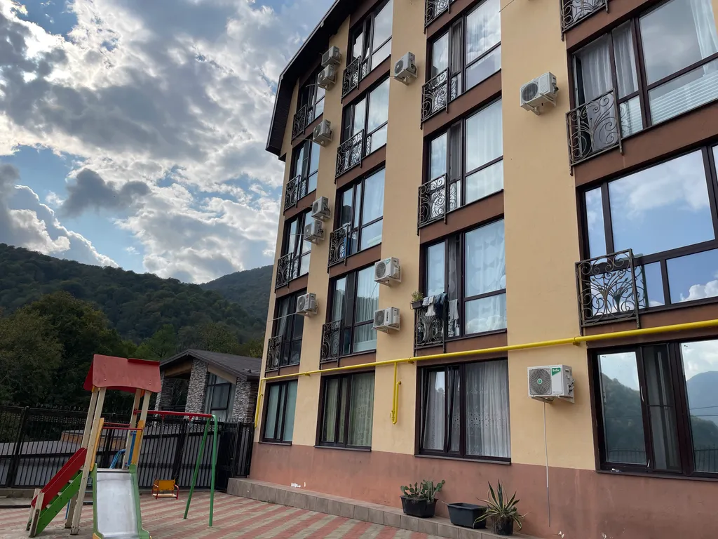 Уютная квартира с видом на горы