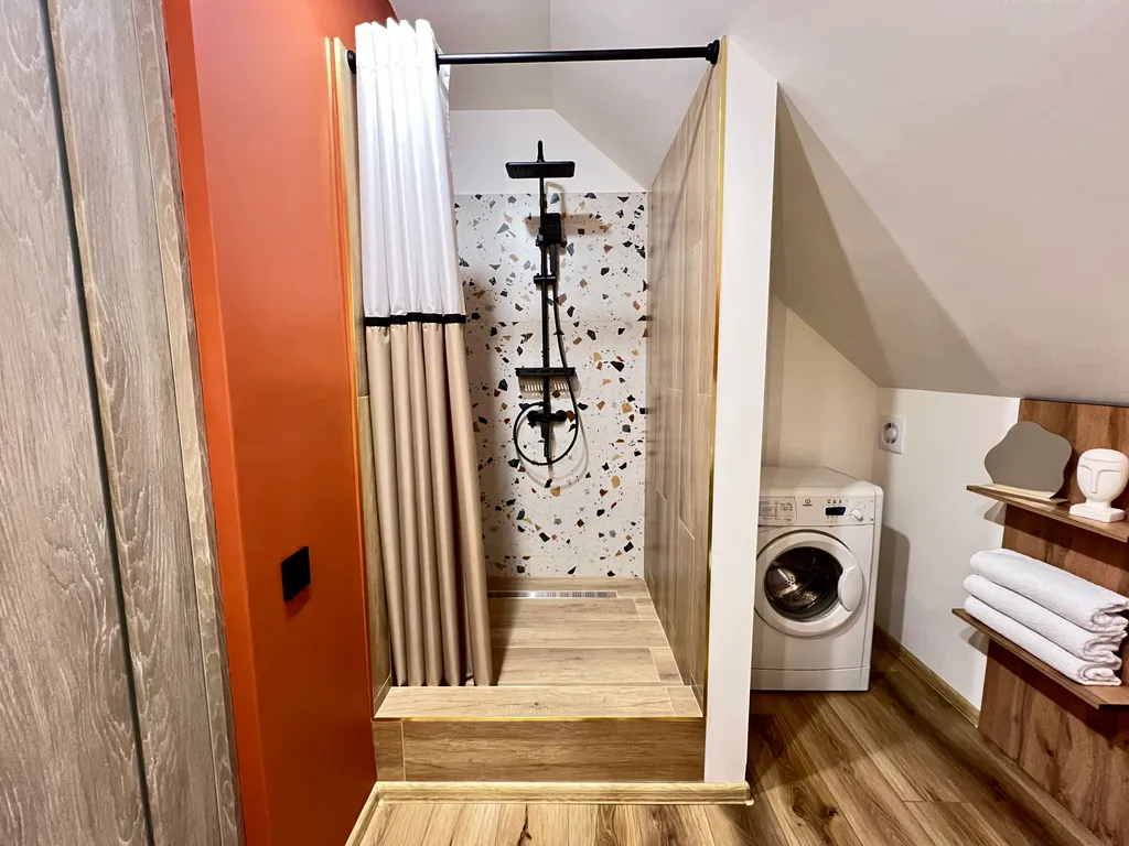 Квартира Дизайнерская двухкомнатная квартира с бассейном в центе Анапы — Анапа