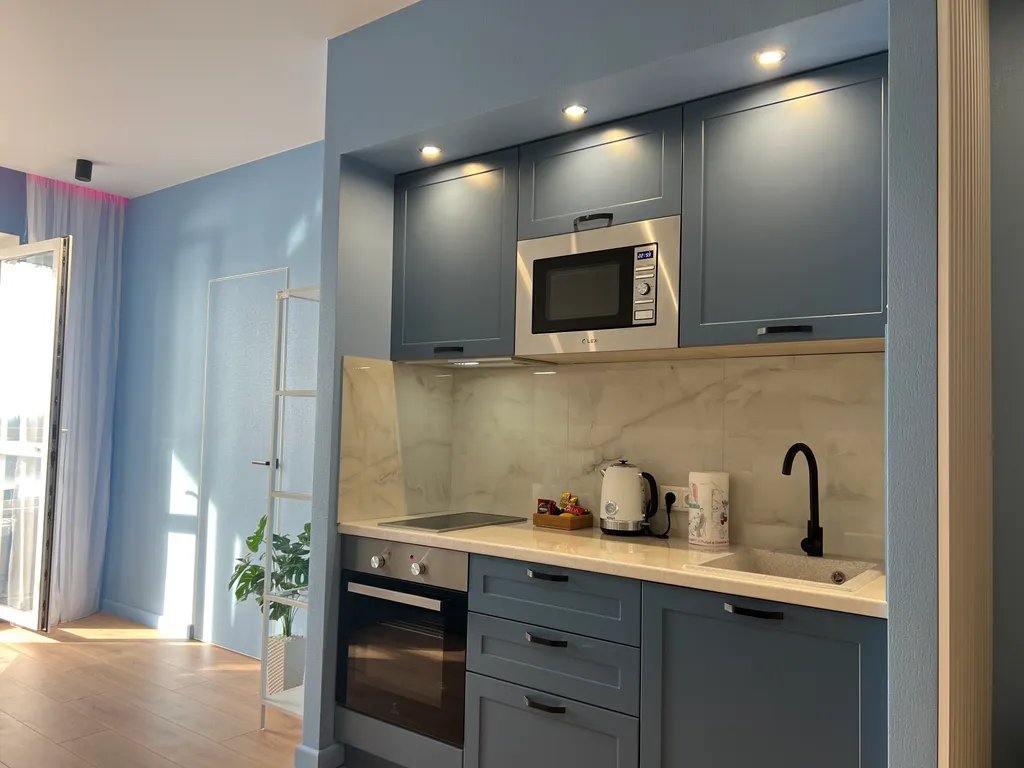 Апартамент с видом на озеро Кубань с джакузи с качелей