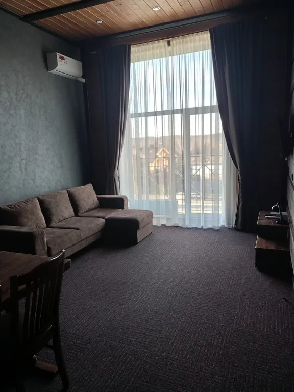 Двухкомнатные апартаменты Солнечная долина с увеличенной кроватью