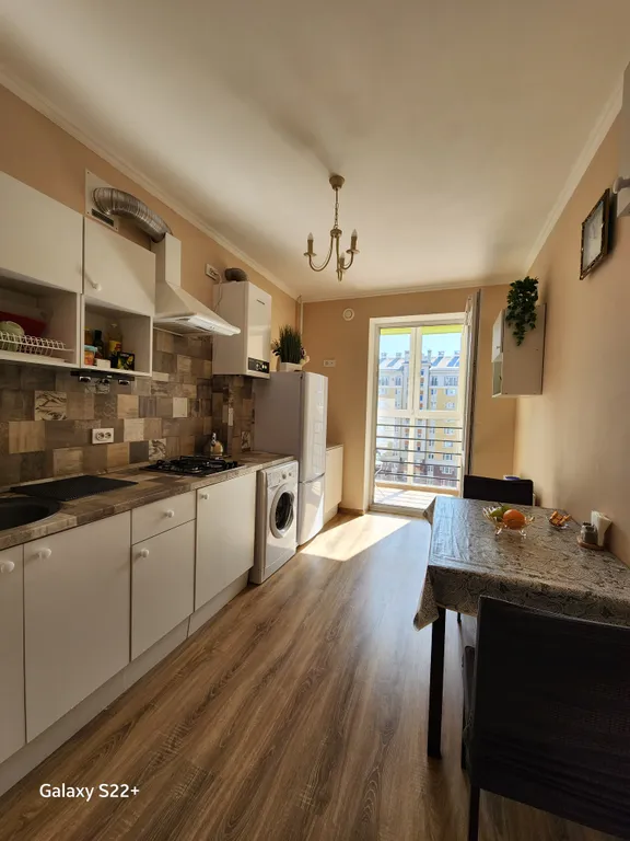 Светлая уютная квартира вблизи моря и озера