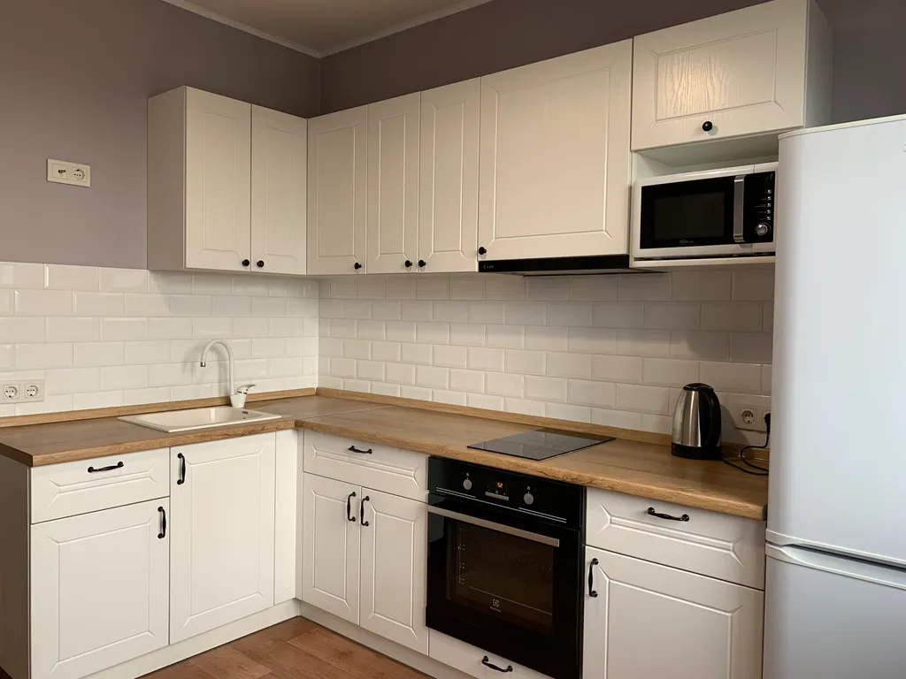 Квартира 1-комнатная квартира в 10 минутах пешком до Онкологического диспансера — Красноярск