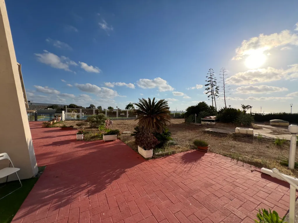 GW014 Студия с бассейном с видом на море (Gugel Waves Nahariya)