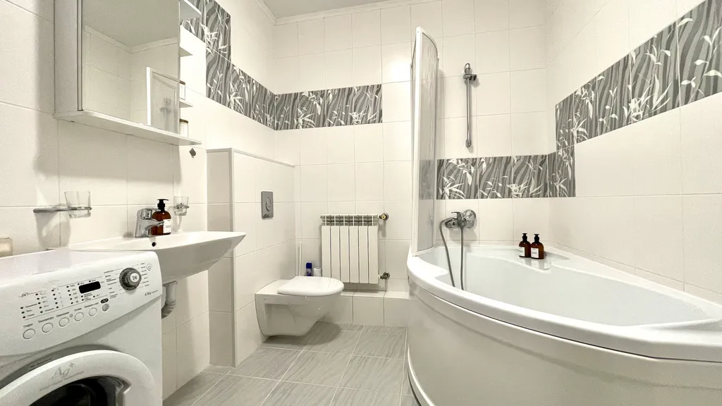 Просторная 5-местная квартира в престижном районе