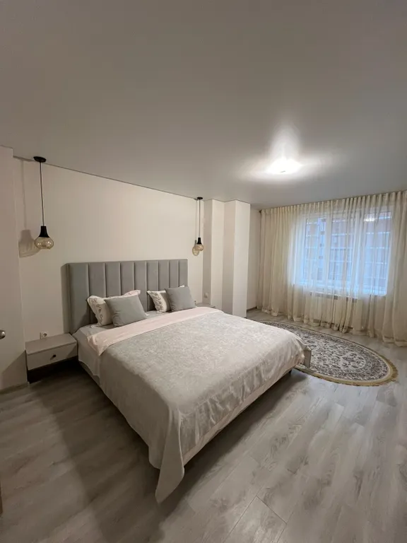 Просторная 3-комнатная квартира в тихом районе Горный