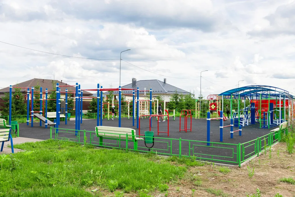 Коттедж Уютный дом с баней, вблизи водохранилища — Лопотово