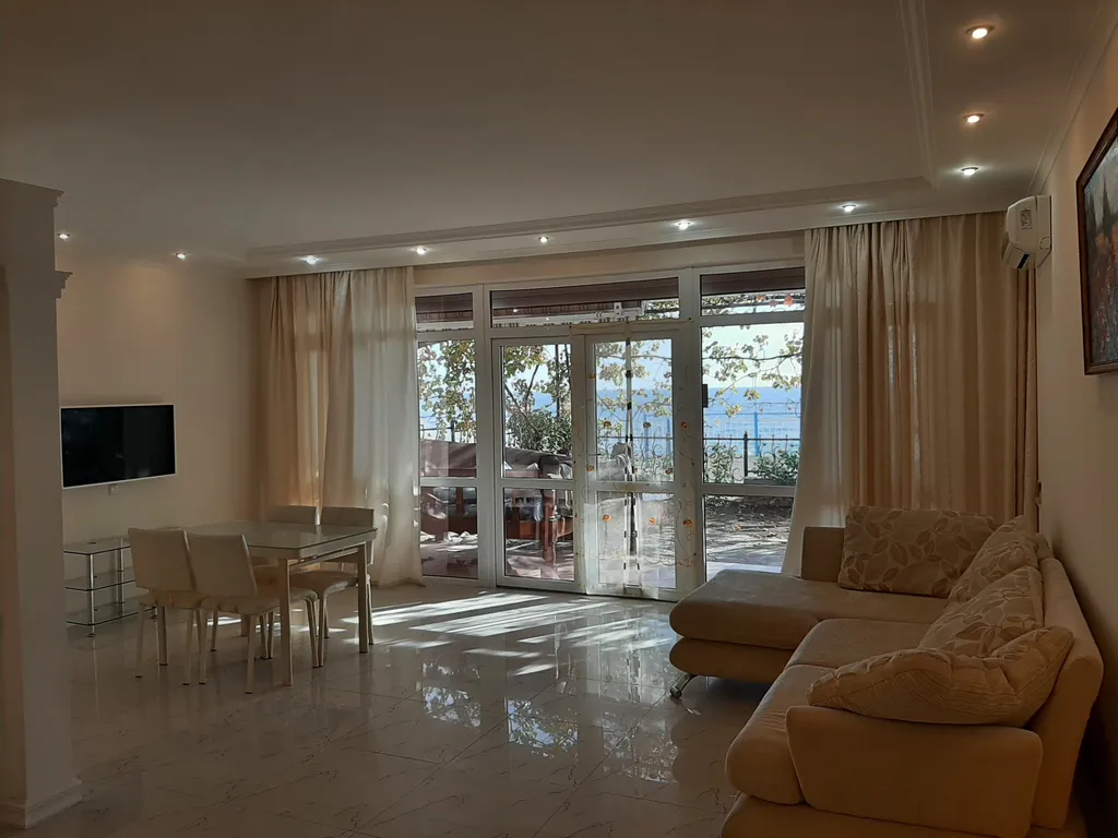 Уютный апартамент у моря в комплексе Эллада