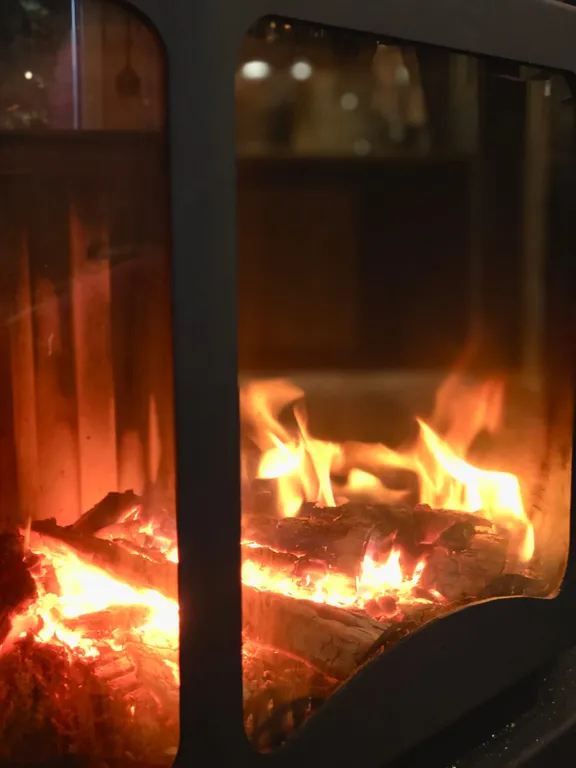 Дом Релакс'Ель с природным шармом рядом с Москвой и горячей джакузи