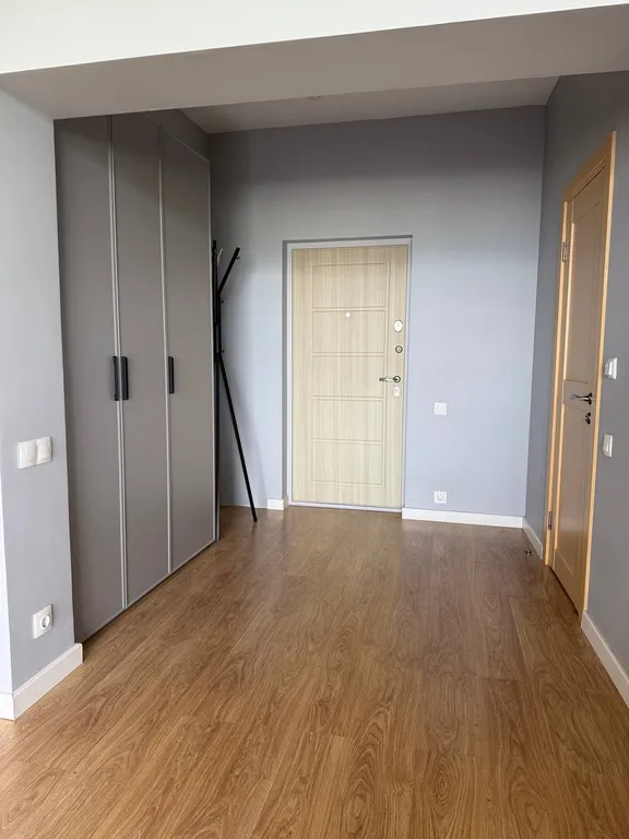 Однокомнатная комнатная с видом на море