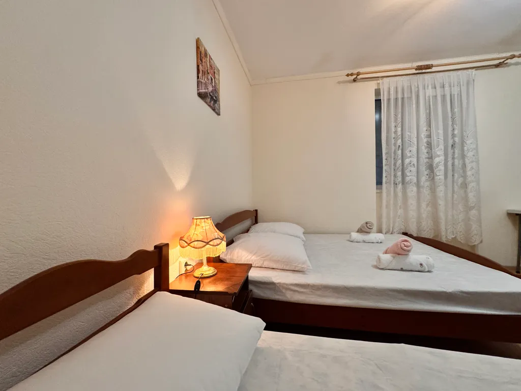 Квартира Комната — Гагра