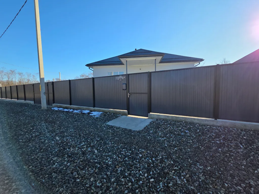 Домик на солнечной